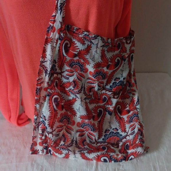 Free People Gauze Cloth Tote. - Picture 5 of 5